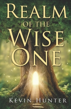 Paperback Realm of the Wise One Book