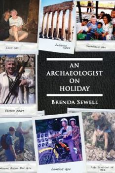 Paperback An Archaeologist on Holiday Book