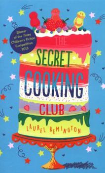 Paperback Secret Cooking Club Book