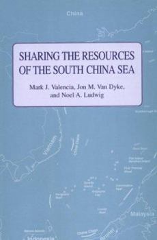 Paperback Sharing the Resources of the South China Sea Book