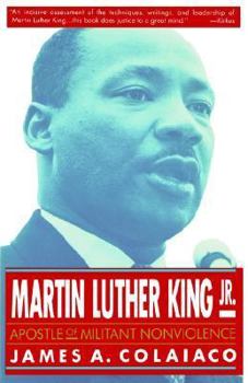 Paperback Martin Luther King, Jr.: Apostle of Militant Nonviolence Book