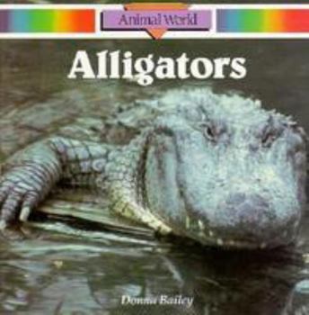 Paperback Alligators: Animal World Book