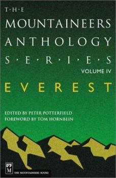 Paperback Everest Book