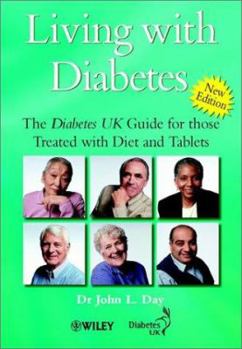 Paperback Living with Diabetes: The Diabetes UK Guide for those Treated with Diet and Tablets Book