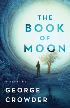 Paperback The Book of Moon: A novel by Book