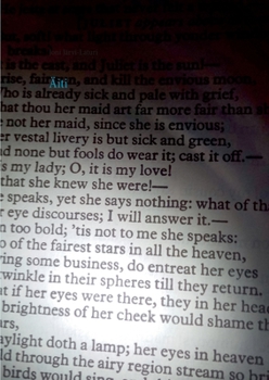 Paperback Äiti [Finnish] Book