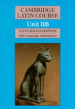 Paperback Cambridge Latin Course Unit 2b (Integrated) Book