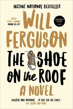 Paperback The Shoe on the Roof Book