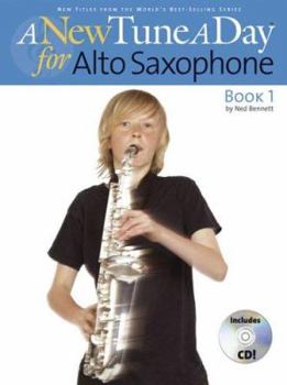 Paperback A New Tune a Day - Alto Saxophone, Book 1 [With CD] Book