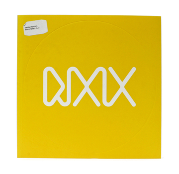 Paperback RMX Extended Play [With CD] Book