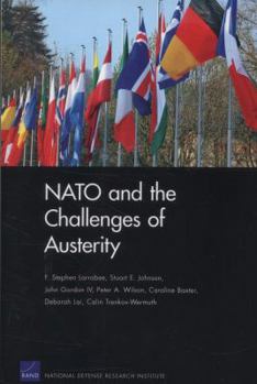 Paperback NATO and the Challenges of Austerity Book