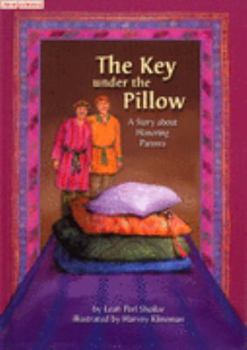 Paperback The Key Under the Pillow Book