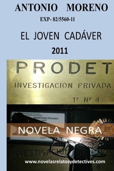 Paperback El joven cadáver [Spanish] Book