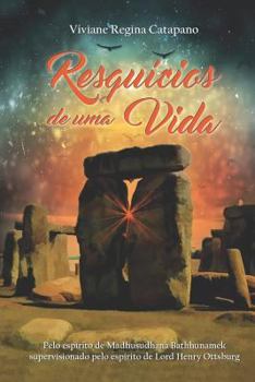 Paperback Resquícios de Uma Vida [Portuguese] Book