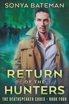 Paperback Return of the Hunters Book