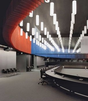 Missao Portugal 2007: Una Casa Efemera: Instalacoes Permanentes Para A Presidencia Portuguesa Da Uniao Europeia No Pavilhao Atlantic, Em Lisboa/An Eph