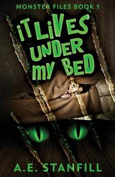Paperback It Lives Under My Bed Book
