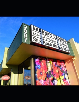 Paperback Banana's Records Book