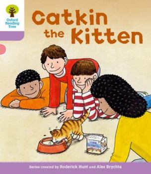 Paperback Oxford Reading Tree: Level 1+: Decode and Develop: Catkin the Kitten Book