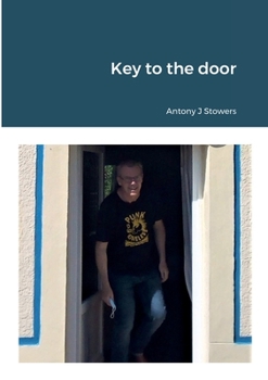 Paperback Key to the door Book