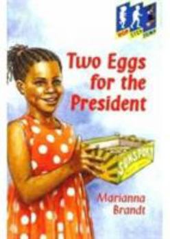 Paperback Two Eggs for the President Book