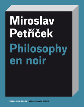 Paperback Philosophy En Noir Book