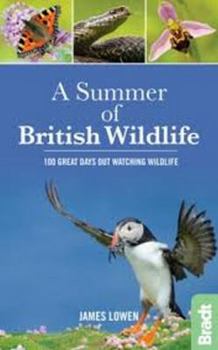 Paperback A Summer of British Wildlife Book