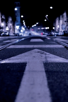 Paperback Learning to Drive: Helpful notebook journal book for practical driving test Book