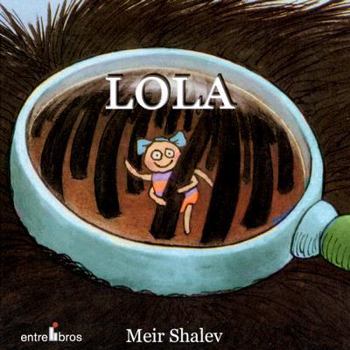 Hardcover Lola [Spanish] Book