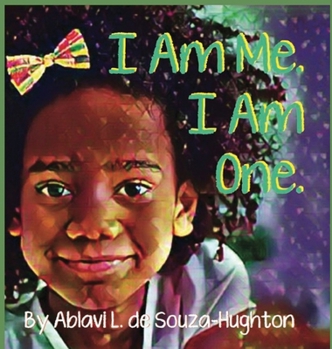 Hardcover I Am Me. I Am One. [Large Print] Book