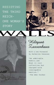 Paperback Walls: Resisting the Third Reichùone Woman's Story Book