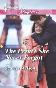 Mass Market Paperback The Prince She Never Forgot [Large Print] Book