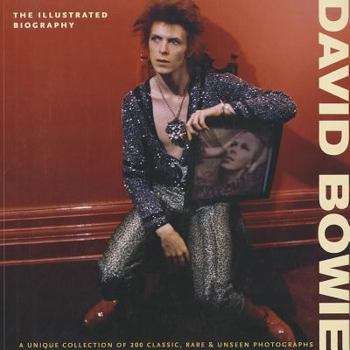 Paperback David Bowie: The Illustrated Biography Book