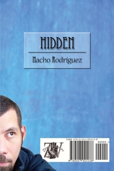 Paperback Hidden/A Escondidas Book
