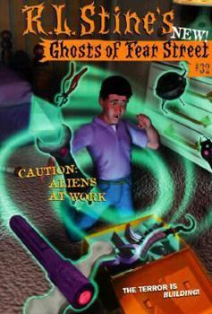 Paperback Caution: Aliens at Work (Ghosts of Fear Street #32) Book