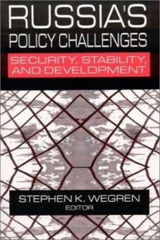 Paperback Russia's Policy Challenges: Security, Stability, and Development Book