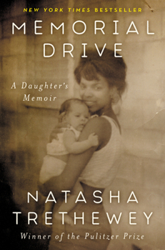 Hardcover Memorial Drive: A Daughter's Memoir Book