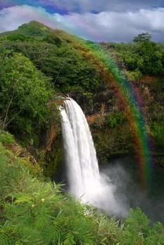 Paperback Waterfall in Kauai Hawaii with Rainbow Journal: 150 Page Lined Notebook/Diary Book