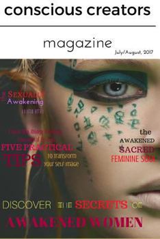 Paperback Conscious Creators Magazine: Discover the Secrets of Awakened Women Book