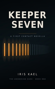 Paperback Keeper Seven: A First Contact Novella [Italian] Book