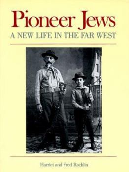 Paperback Pioneer Jews Pa Book