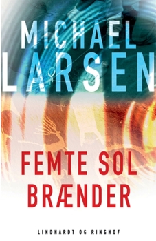 Paperback Femte sol brænder [Danish] Book