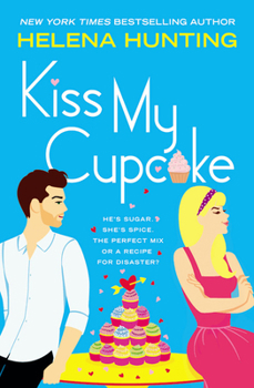 Paperback Kiss My Cupcake Book