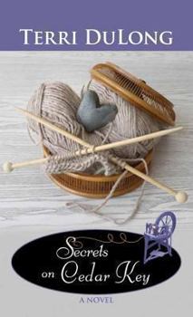 Hardcover Secrets on Cedar Key [Large Print] Book