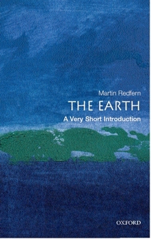 Paperback The Earth: A Very Short Introduction Book