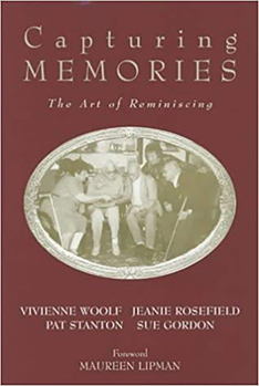 Paperback Capturing Memories: The Art of Reminiscing Book