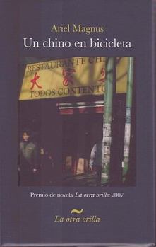 Hardcover Un Chino En Bicicleta [Spanish] Book