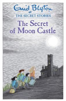 Paperback Secret Stories: The Secret of Moon Castle Book