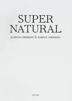 Paperback Elspeth Diederix & Marnix Goossens: Supernatural (English and German Edition) Book