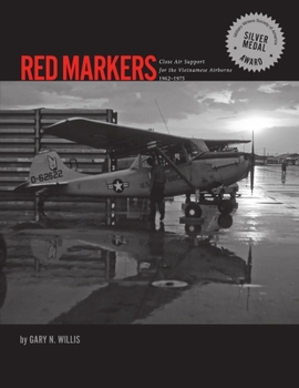 Paperback Red Markers, Close Air Support for the Vietnamese Airborne, 1962-1975 Book